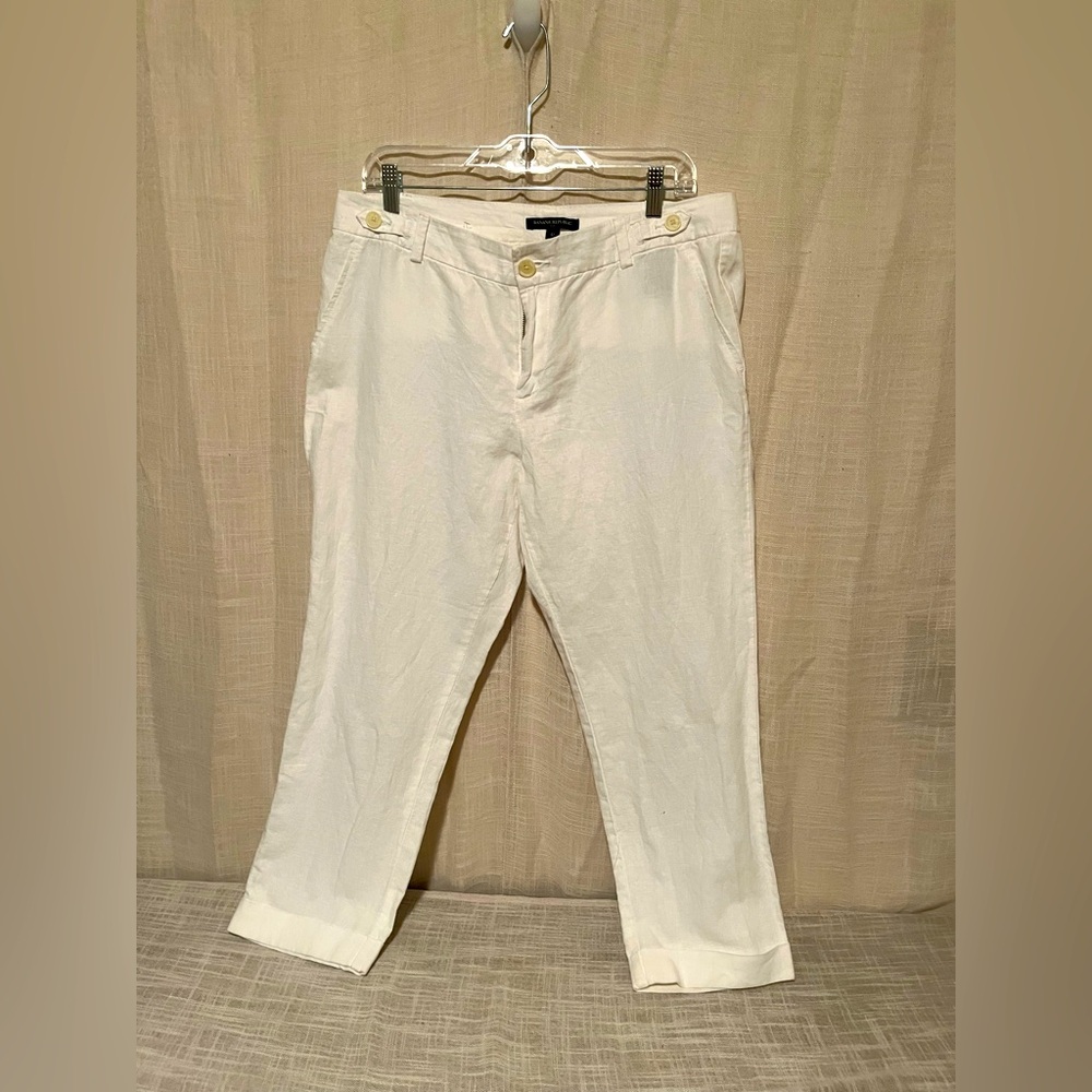Banana Republic Off-White Capris